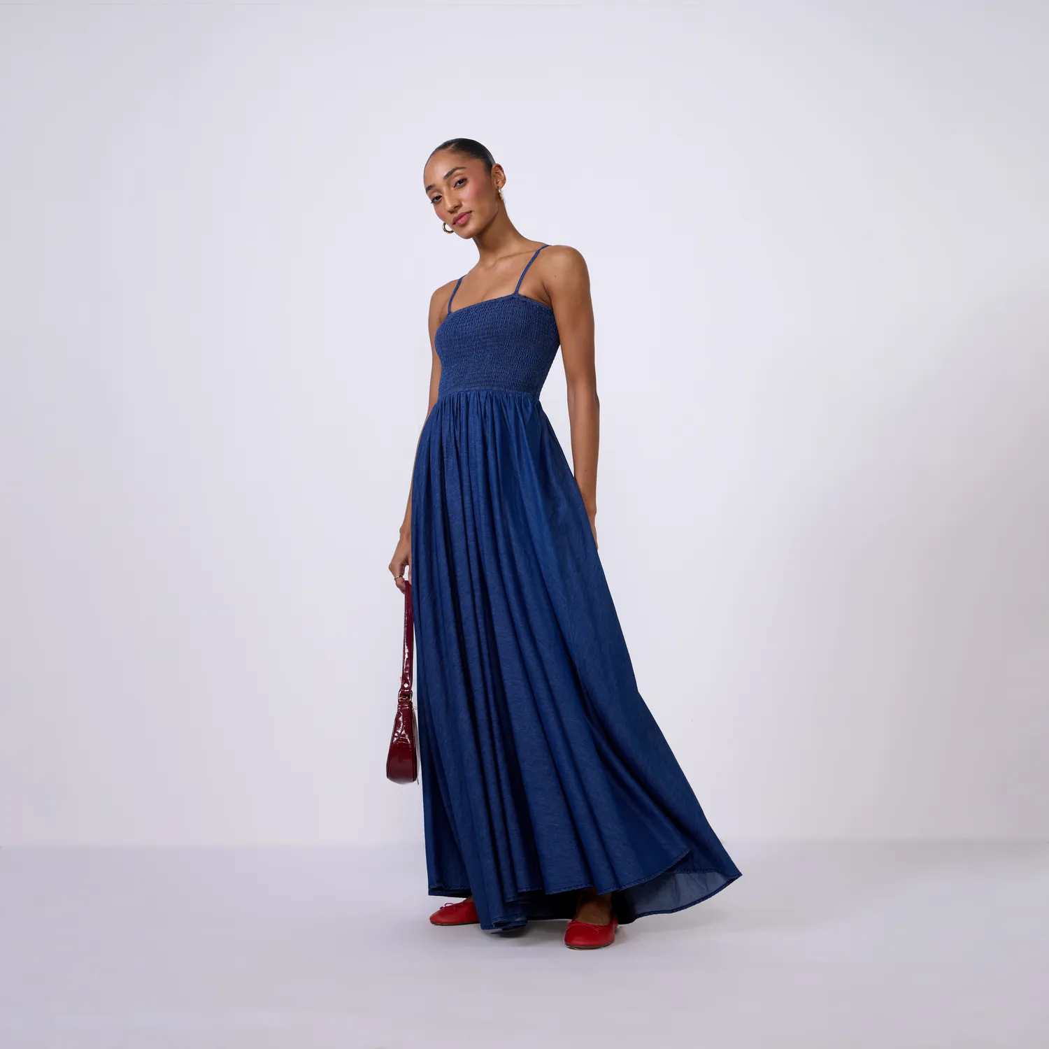 ワンピース MALO DARK BLUE LINEN MAXI DRESS Luana Maxi Dress in Blue - High Summer 23 – INTERNATIONAL BAOBAB