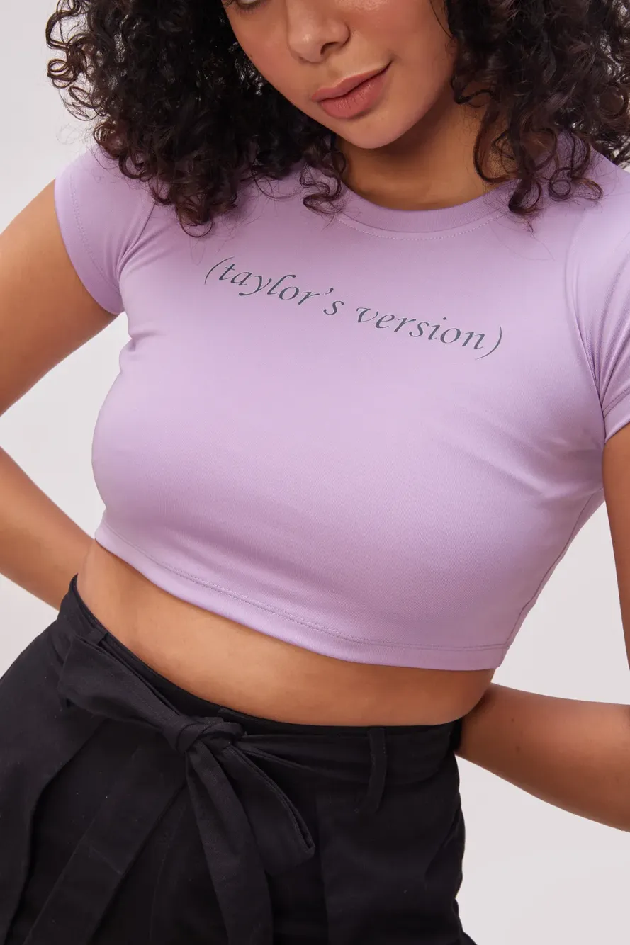 ミュージシャン TAYLOR SWIFT cropped T-shirts Blink Of A Crinkling Eye Crop T-Shirt – Taylor Swift