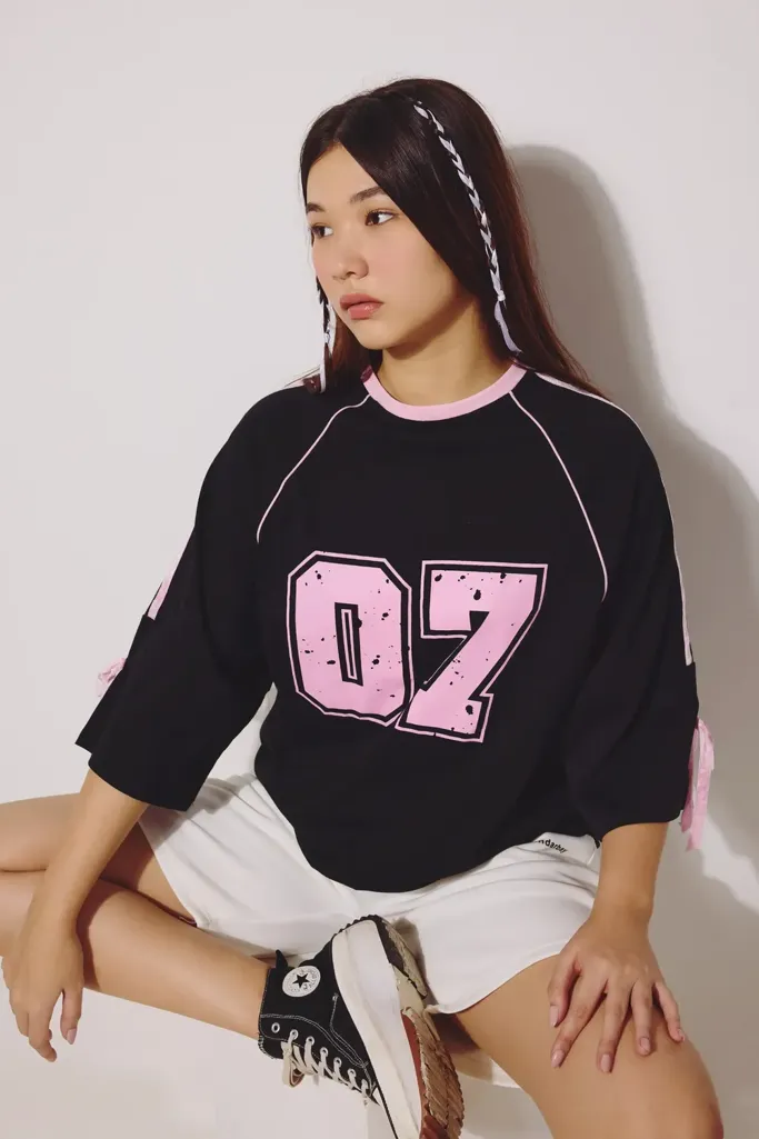 Black Oversized Raglan Sleeve Printed Tshirt - Image 1