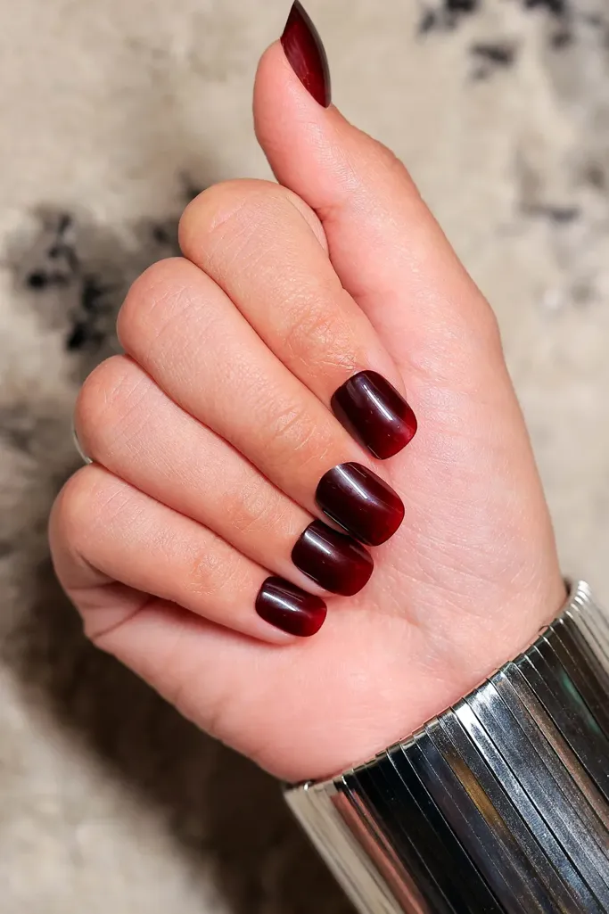 Cherry Cola feels - Press On Nails - Image 1