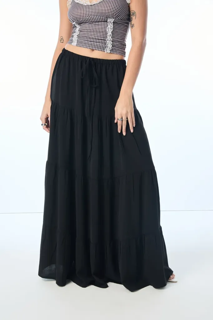 Black Solid Tiered Maxi Skirt - Image 1