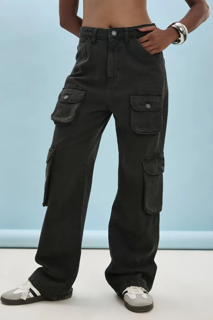 Straight Fit Cargo Jeans - Image 1