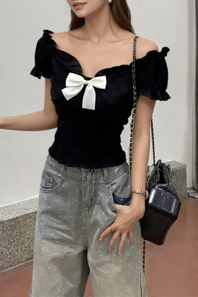 Black Sweetheart Off Shoulder Top - Image 1