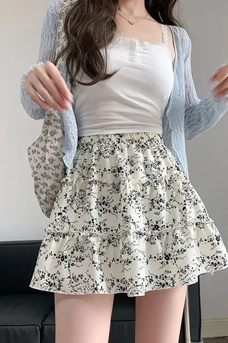 White Floral Aline Mini Skirt - NEWME