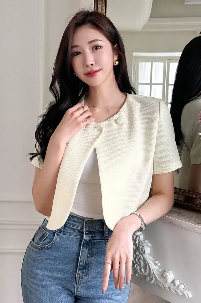 Off White Crop Shrug Jacket - Image 1