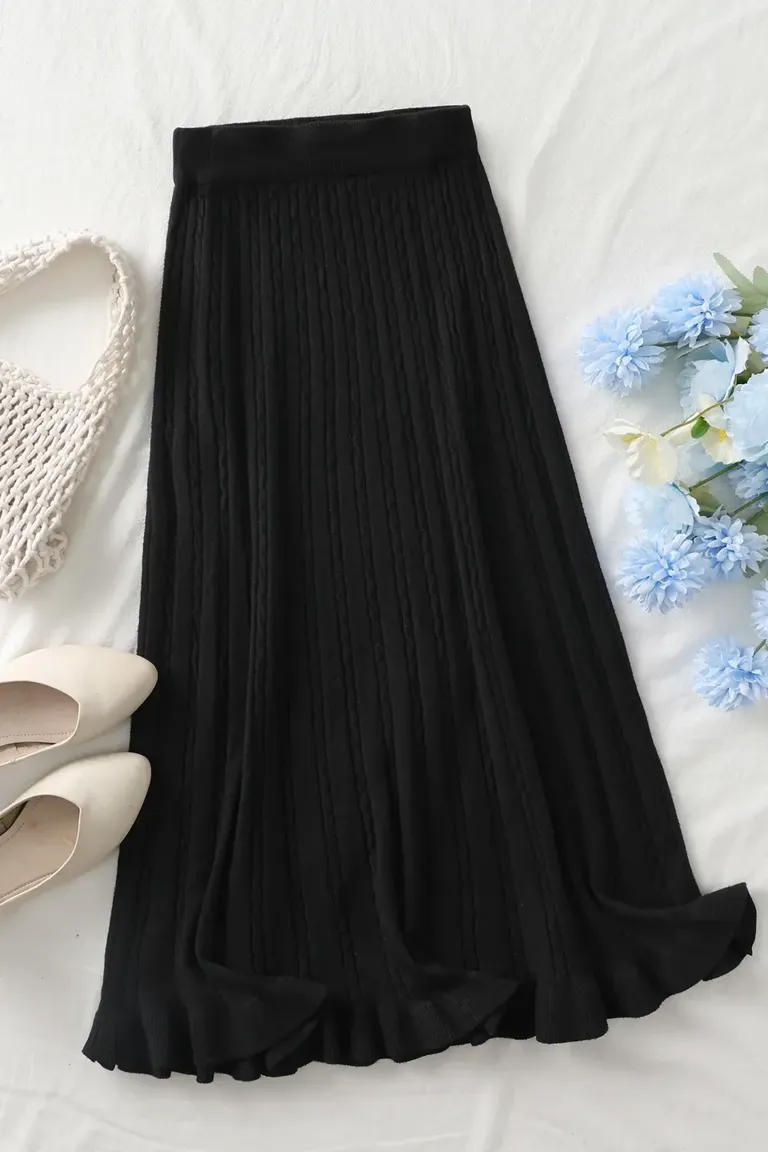Black Solid Mid Rise Ruffled Maxi Skirt - NEWME