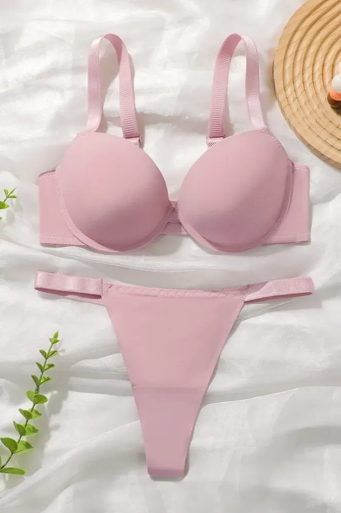 Light Pink Sweetheart Lingerie Set - Image 1
