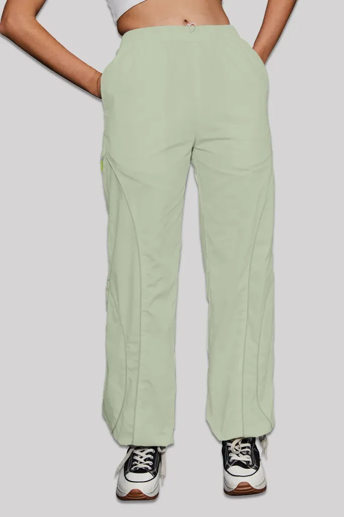 Light Green Solid Mid Rise Trousers - Image 1