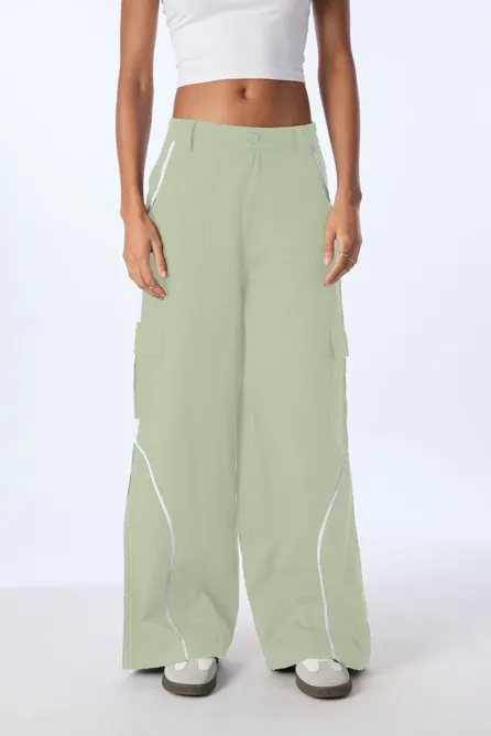 Light Green Solid Mid Rise Cargo Pants - NEWME
