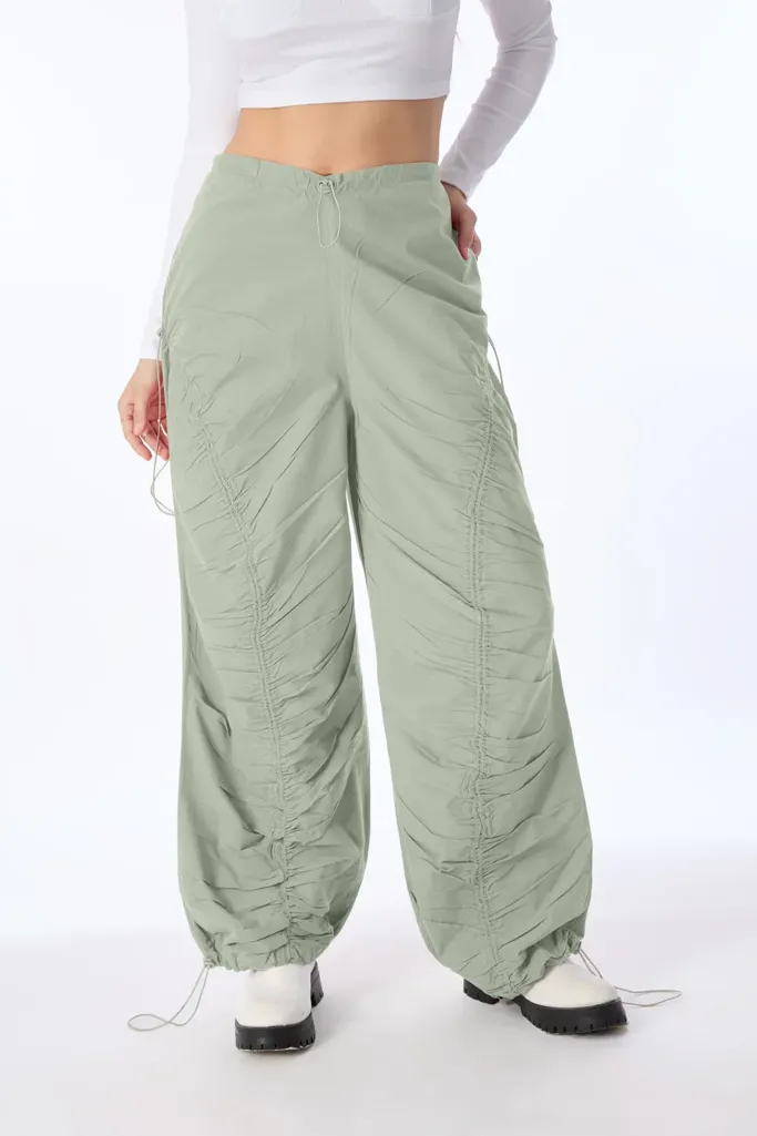 Light Green Solid Mid Rise Balloon Pants - Image 1