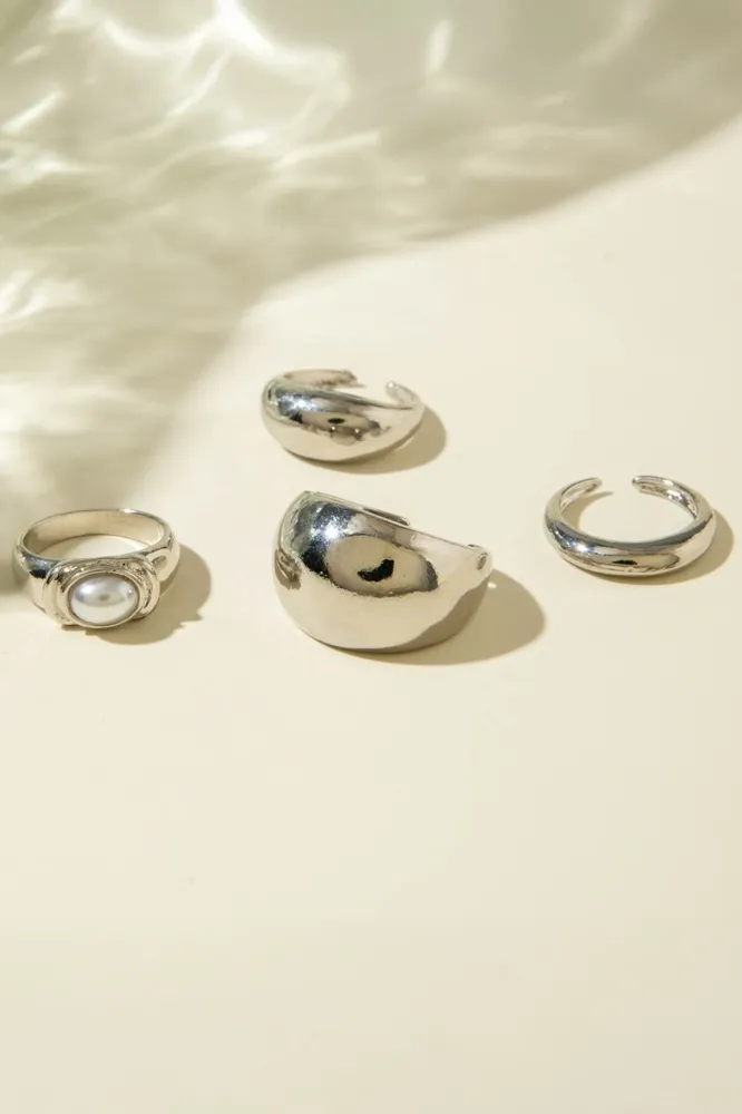 Imitation Silver Statement Set Of Rings - Image 1