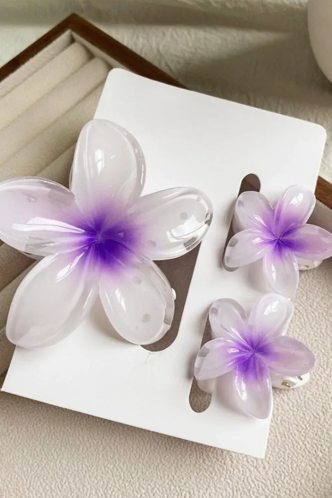 Imitation Purple Floral Set Of Hair Clips - Image 1
