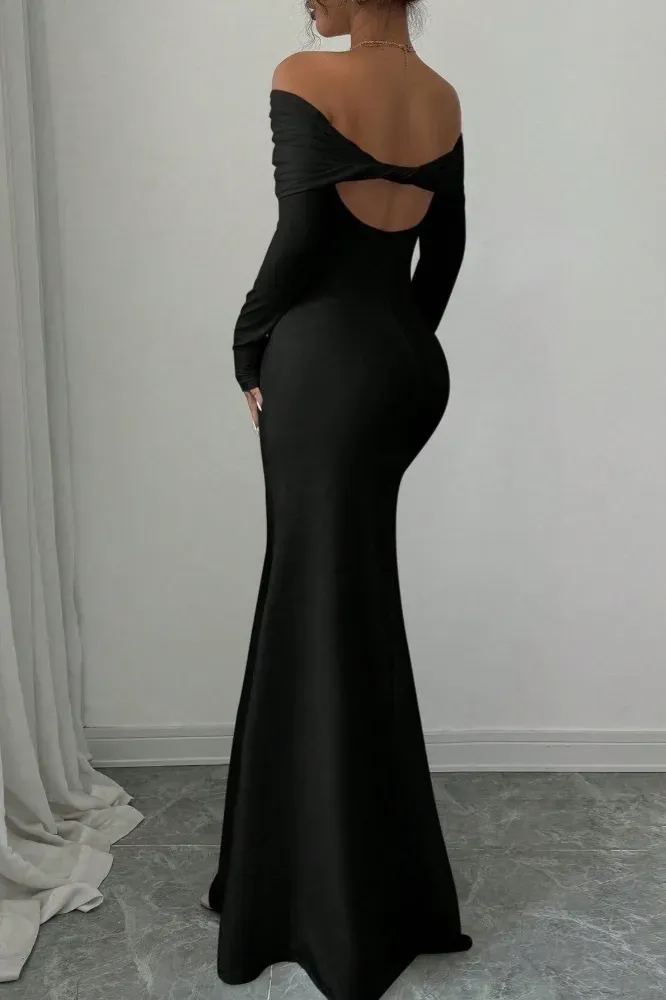 Black Off-Shoulder Mermaid Maxi Dress - Image 1