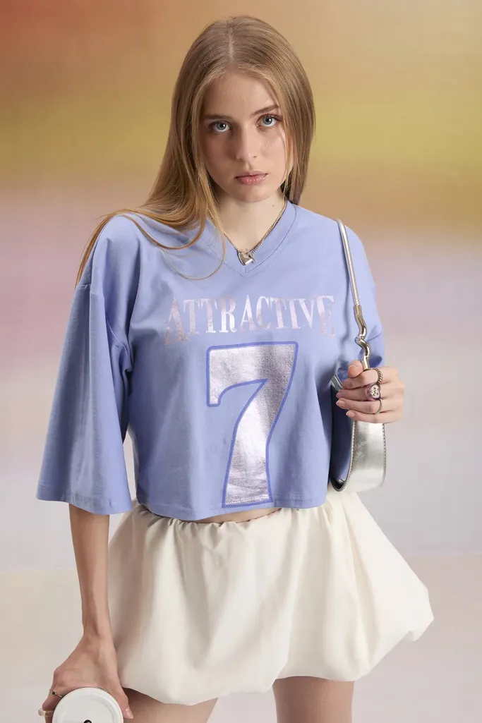 Blue Graphic V-Neck Crop T-Shirt - Image 1