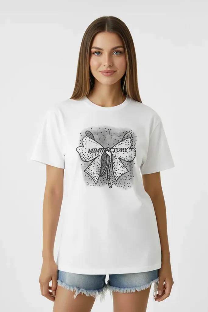White Graphic Print Crew Neck Tshirt - Image 1