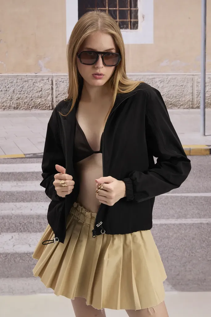 Black Solid High Neck Zipper Jacket - Image 1