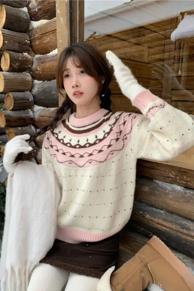 Light Pink Geometric Crew Neck Sweater - Image 1