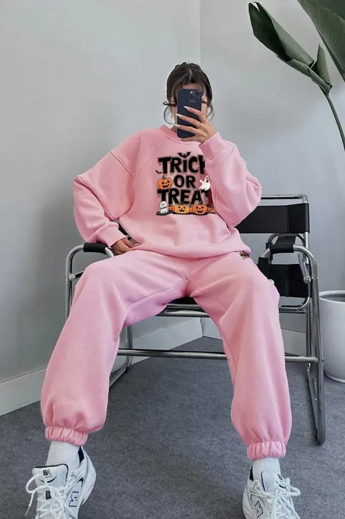 Light Pink Oversized Graphic Co-Ord Set - Image 1