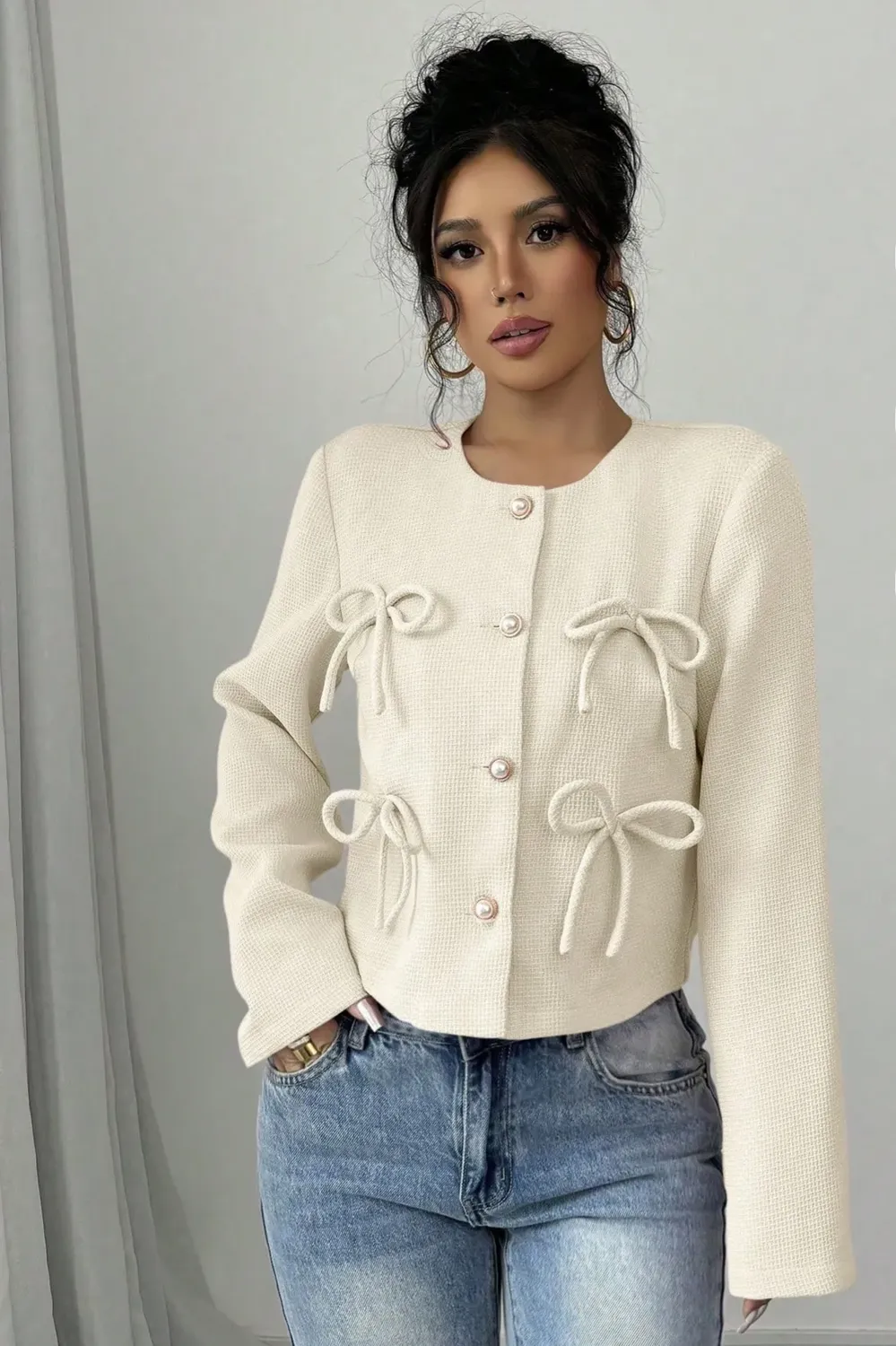 Off White Round Neck Buttoned Jacket - NEWME