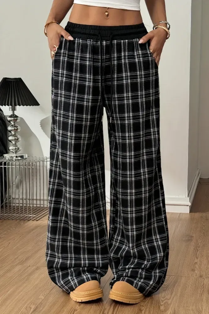 Black Plaid Mid Rise Pants - Image 1