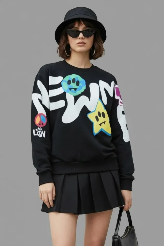 Black Graphic Crew Neck Sweatshirt - Image 1