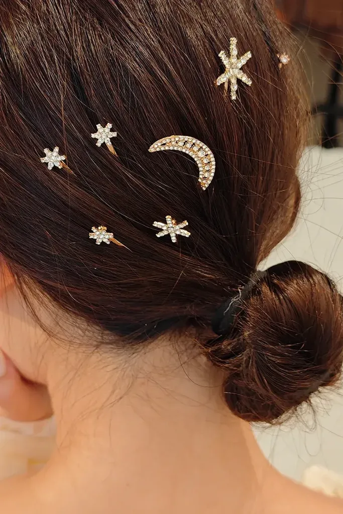 Golden Elegant Star Hairpin Set - Image 1