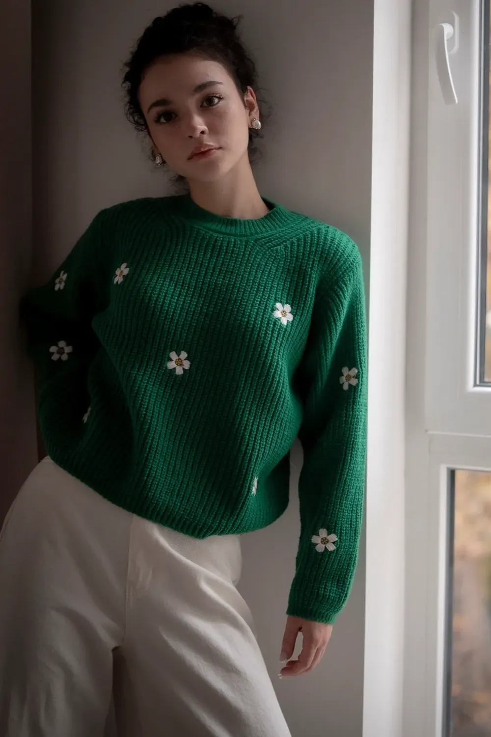 Green Floral Crewneck Sweater - NEWME