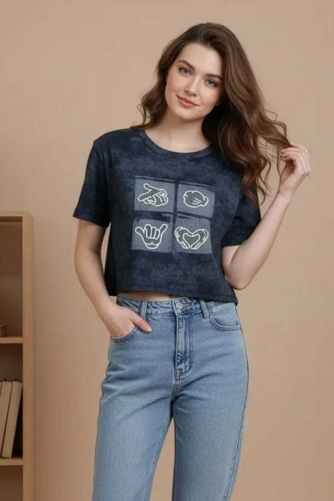 Black Graphic Print Crew Neck Tshirt - Image 1
