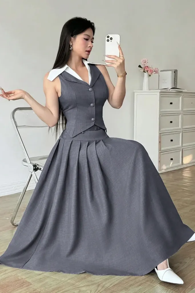 Grey Solid High Rise A-Line Maxi Skirt - Image 1