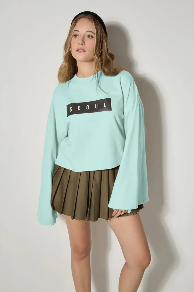 Light Green Flared Sleeves Sweatshirt - Image 1