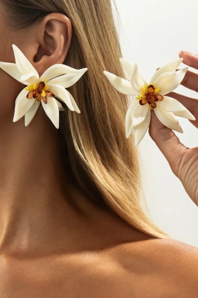 White Floral Petal Earrings - Image 1