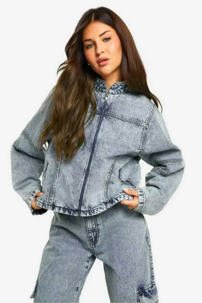 Light Blue Zipper Denim Jacket - Image 1