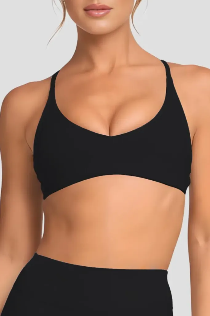 Black Solid Scoop Neck Sports Bra - Image 1