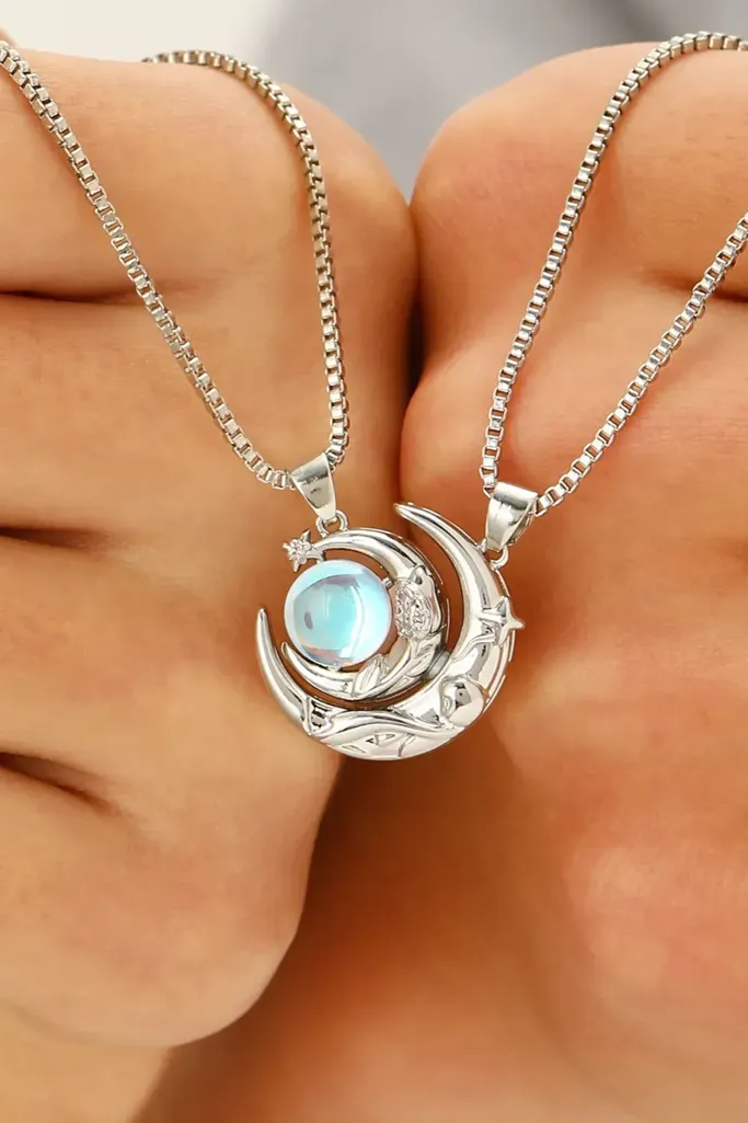 Silver Moon Elegance Necklace - Image 1
