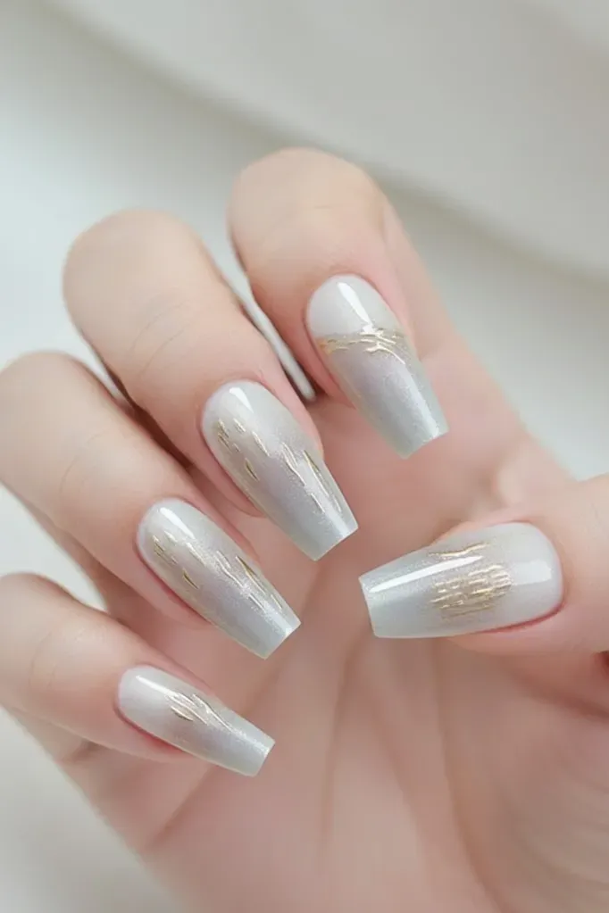 White Abstract Press On Nails - Image 1