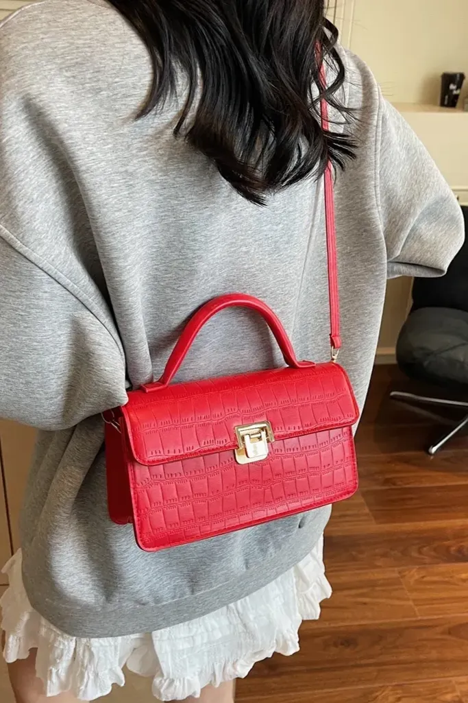 Red Solid Pu Hand Bag - Image 1