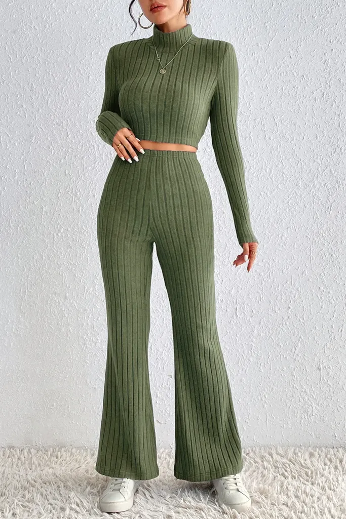 Green Solid Turtle Neck Co-Ord Set - Image 1