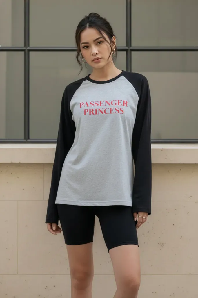 Graphic Printed Contrast Sleeves Tshirt - Image 1