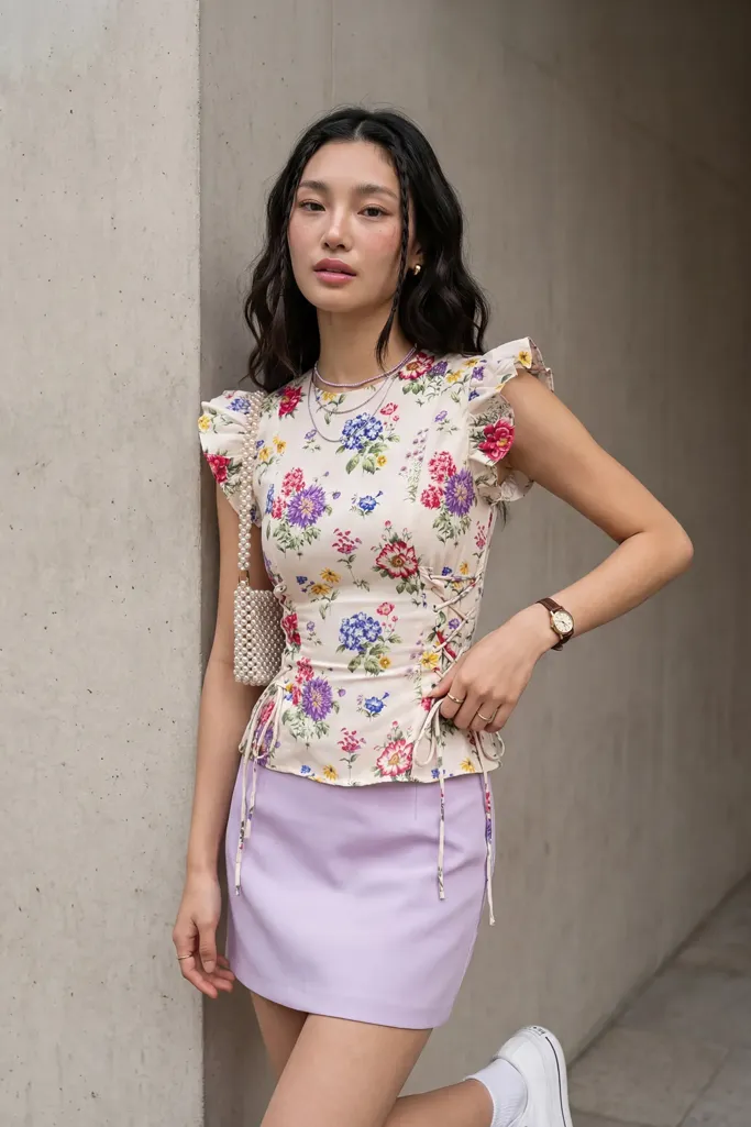 Off White Floral Floral Crew Neck Top - Image 1