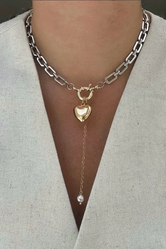 Silver Heart Chic Choker Necklace - Image 1