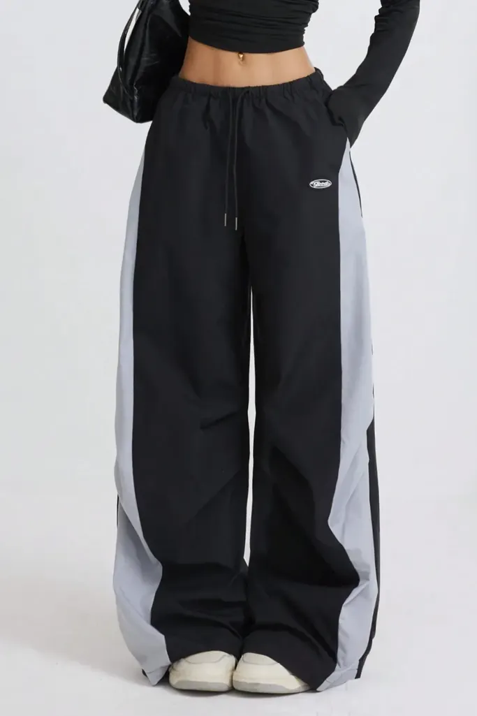 Black Colour-Blocked Mid-Rise Pants - Image 1