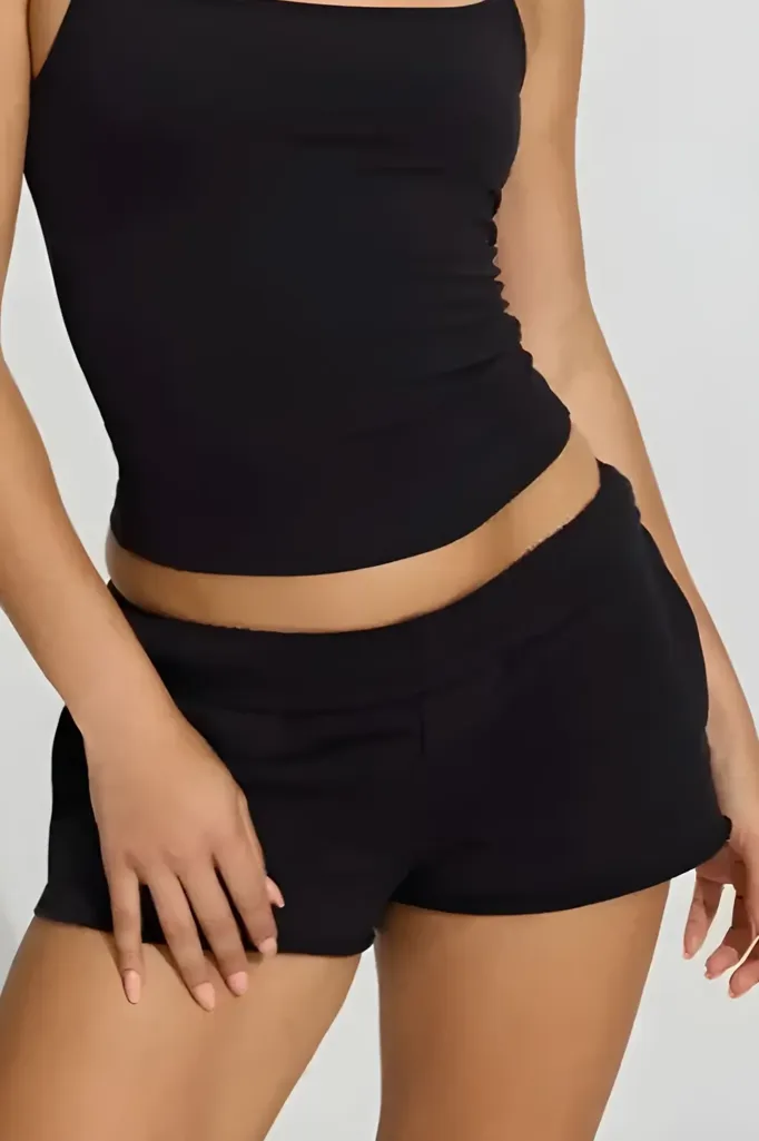 Black Mid-Rise Solid Shorts - Image 1