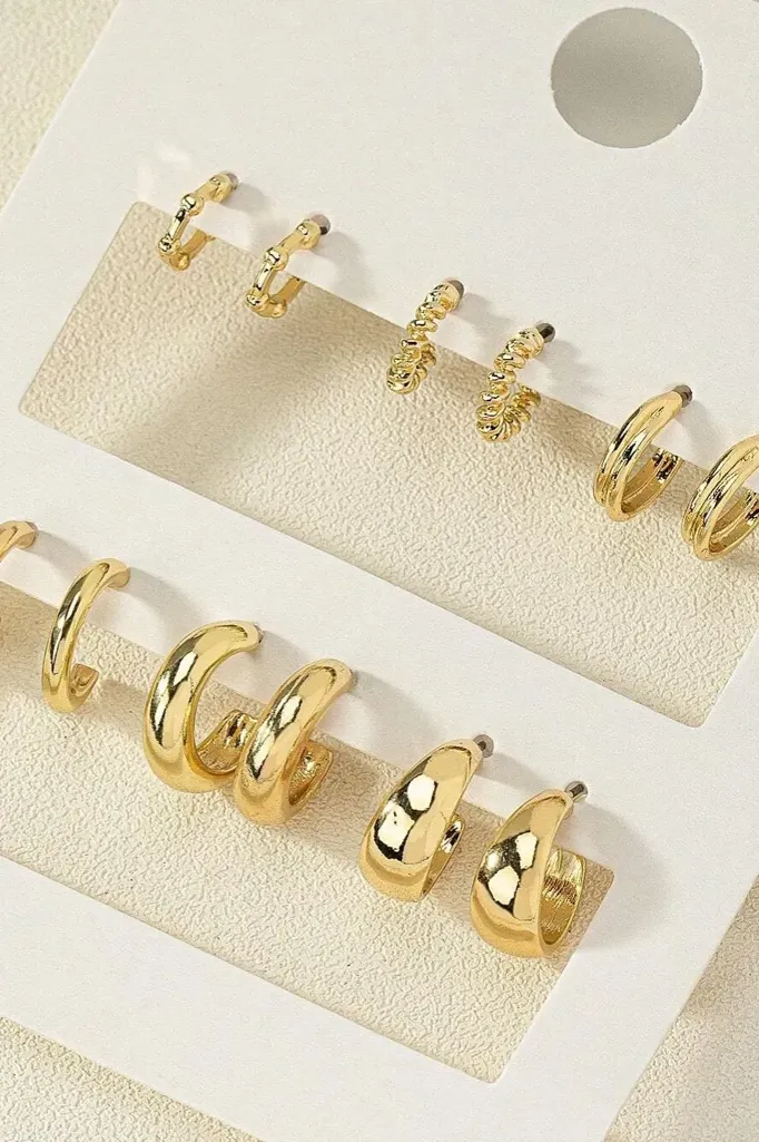 Golden Set Of 6 Hoop Earrings - Image 1