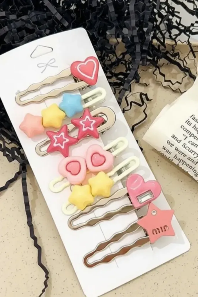 Multi-Color Heart Set Of 7 Hair Clips - Image 1