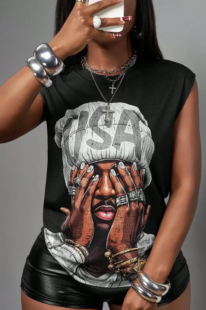 Black Graphic Crew Neck T-Shirt - Image 1