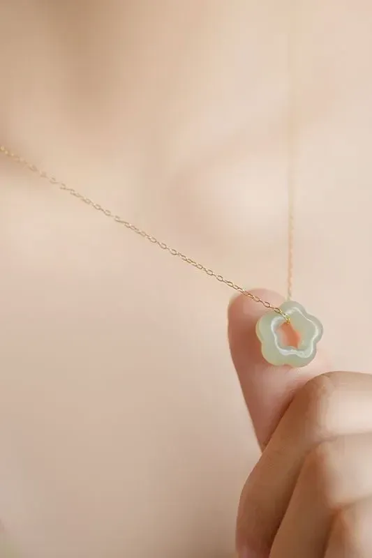 Mint Green Floral Necklace - Image 1