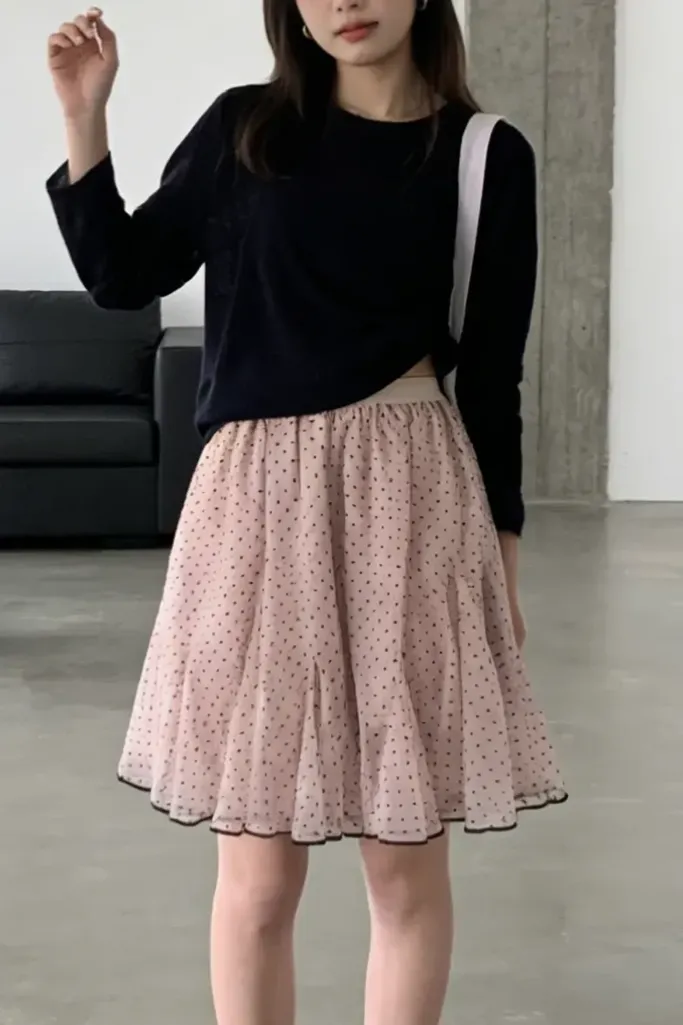 Light Pink Polka Dot Mid Rise Skirt - Image 1