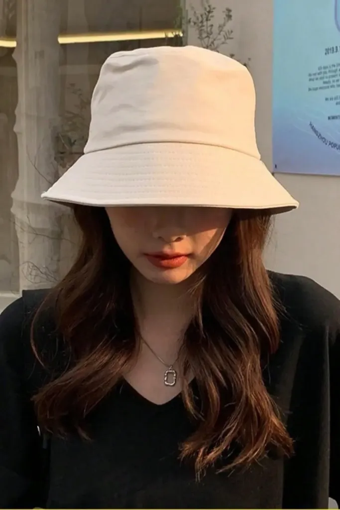 Cream Solid Chic Hat - Image 1