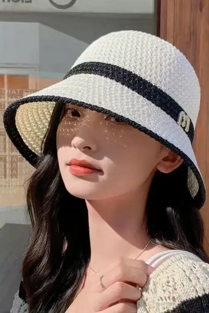 White Contrast Crochet Hat - Image 1