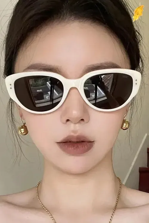 White Chic Sunglasses - Image 1